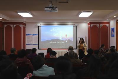 學(xué)校黨組織開展進(jìn)社區(qū)講黨課活動